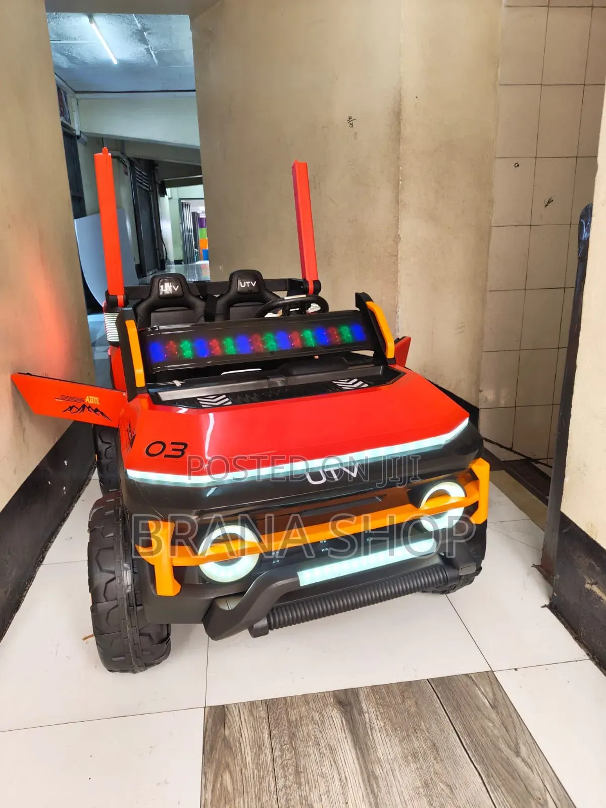 Rechargeable Luxury Kids Electric UTV Jeep With Music.