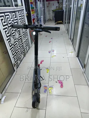 Electric Scooter With Turning Signals for Kids