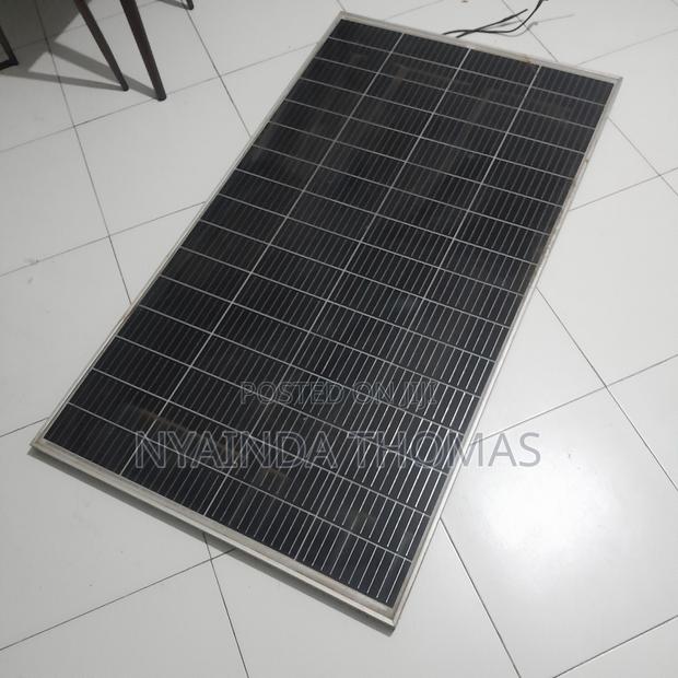 200W Solar Panel - main view