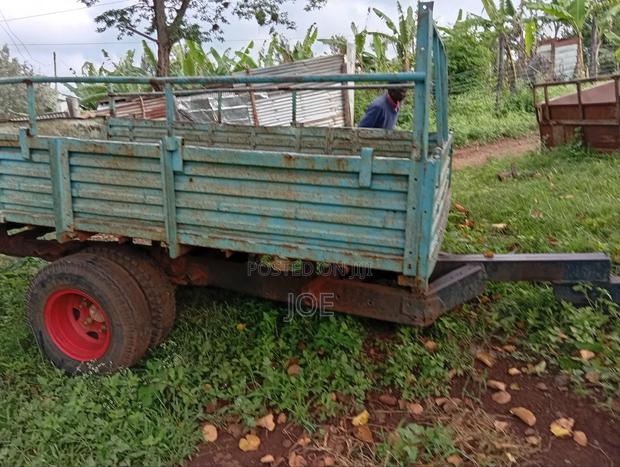 Tractor Trailer Double Wheeled