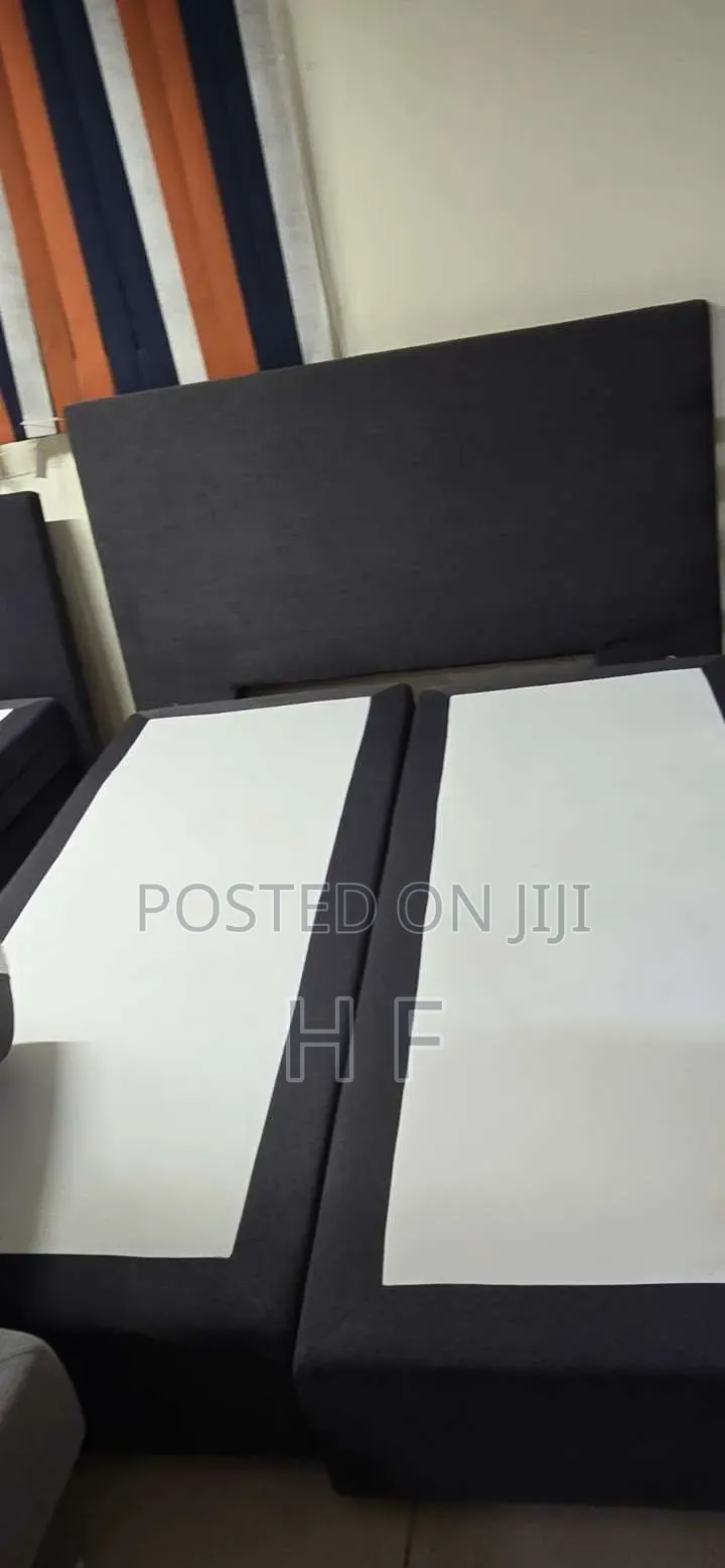 Luxury Modern Grey Split-Base Upholstered Bed Set
With Mattress