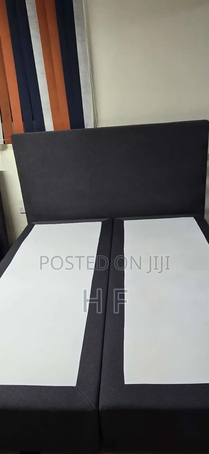Luxury Modern Grey Split-Base Upholstered Bed Set
With Mattress