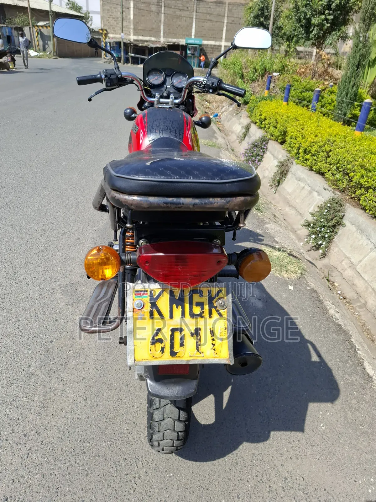 Bajaj Boxer 150 UG 2025 Red