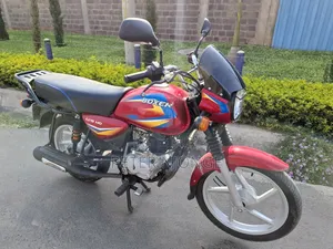 Bajaj Boxer 125 2025 Red