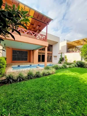 5bdrm Townhouse / Terrace in Lavington, Valley Arcade for rent