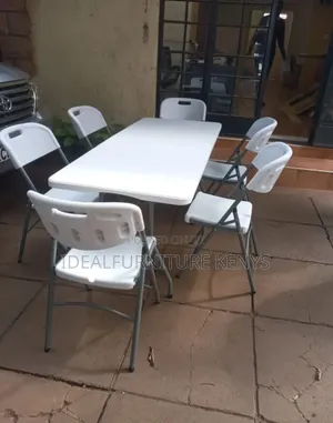 6-Seaters Plastic Set