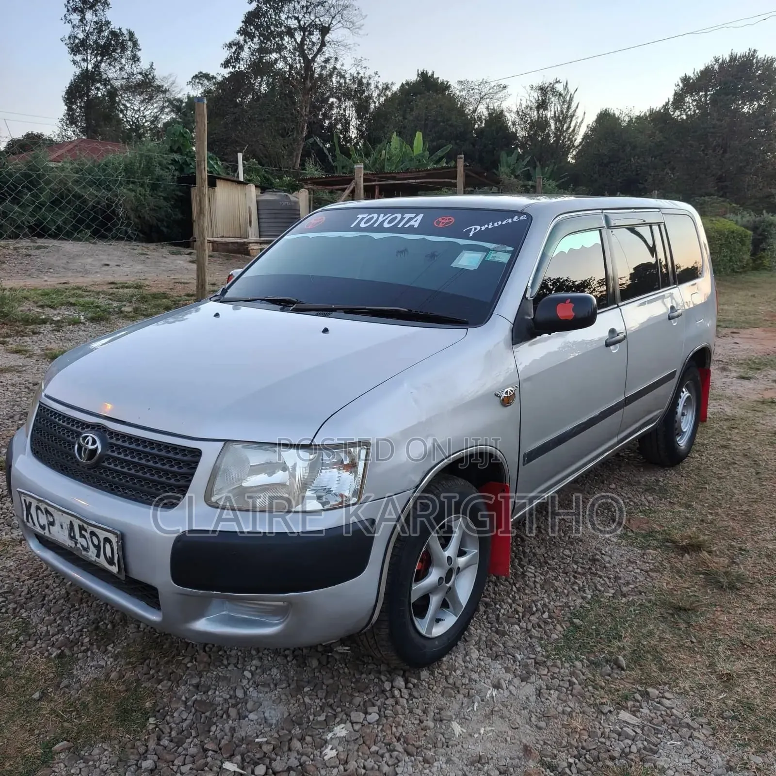 Toyota Succeed 2011 Silver