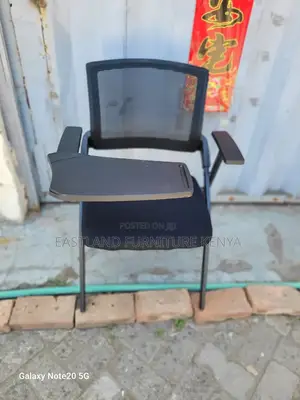 Black Mesh Training Chairs