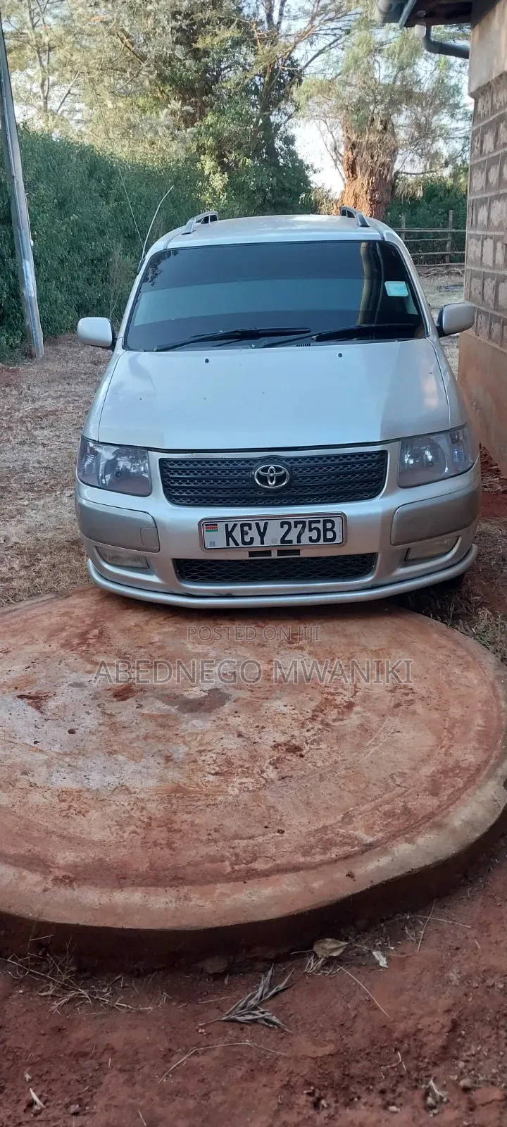 Toyota Succeed 2012 Silver
