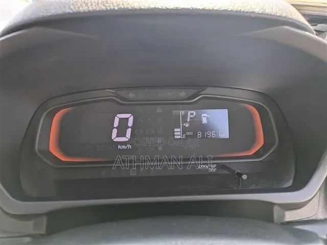 Daihatsu Mira 2019