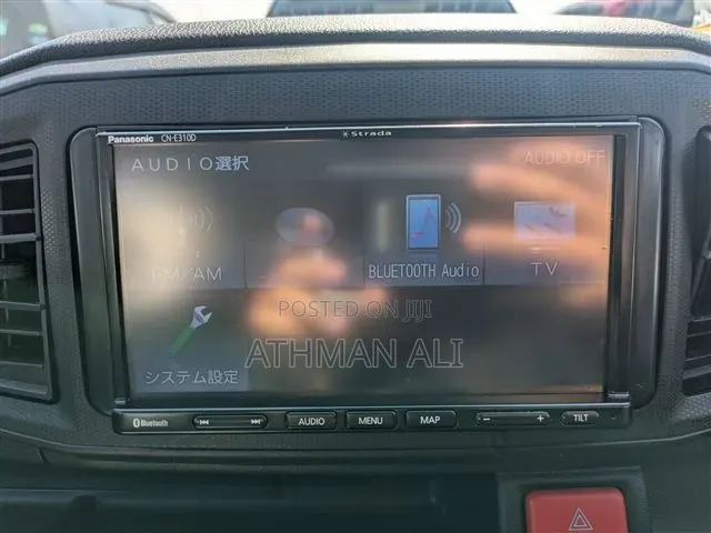 Daihatsu Mira 2019