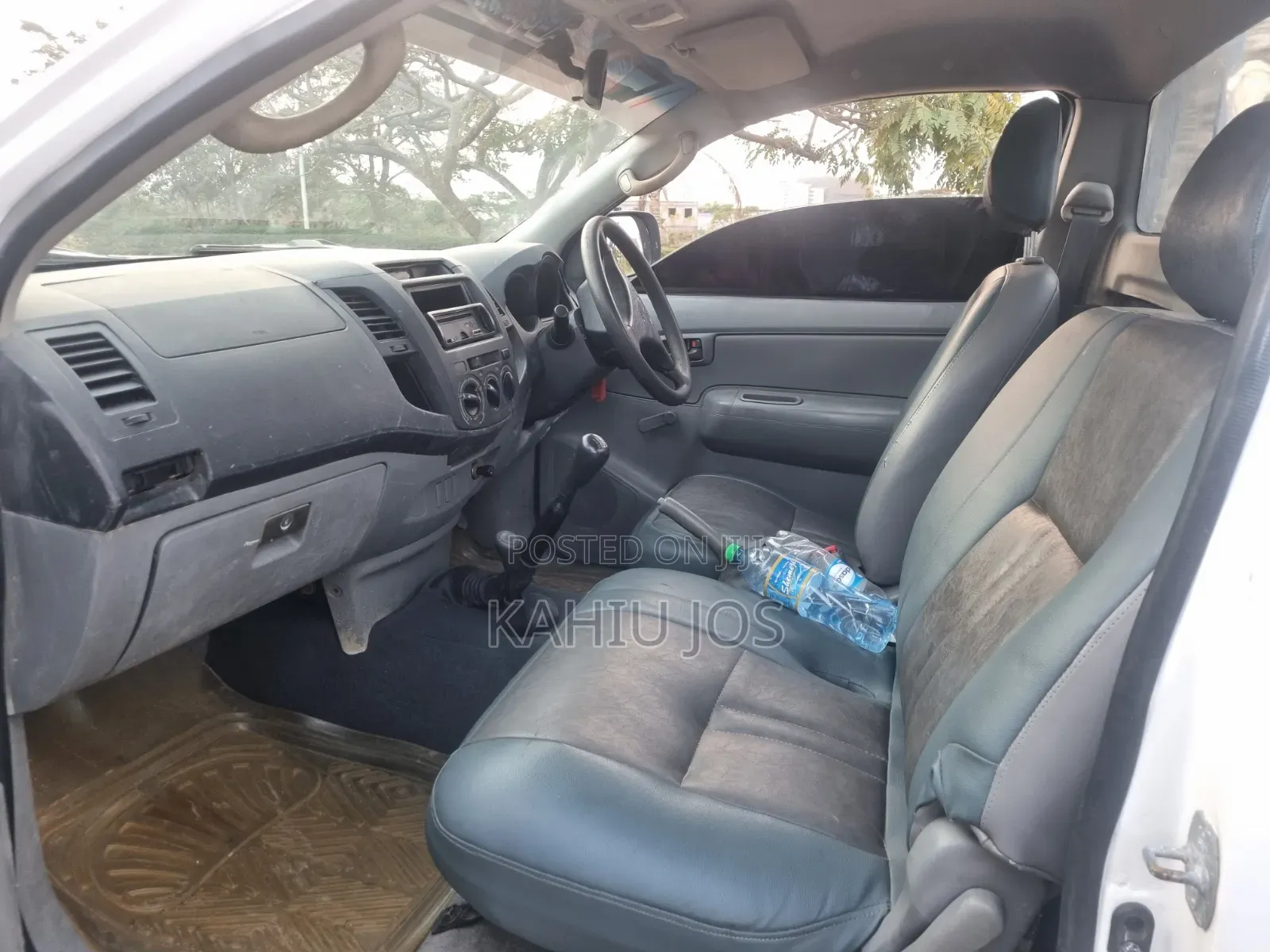 Toyota Hilux 2008 White