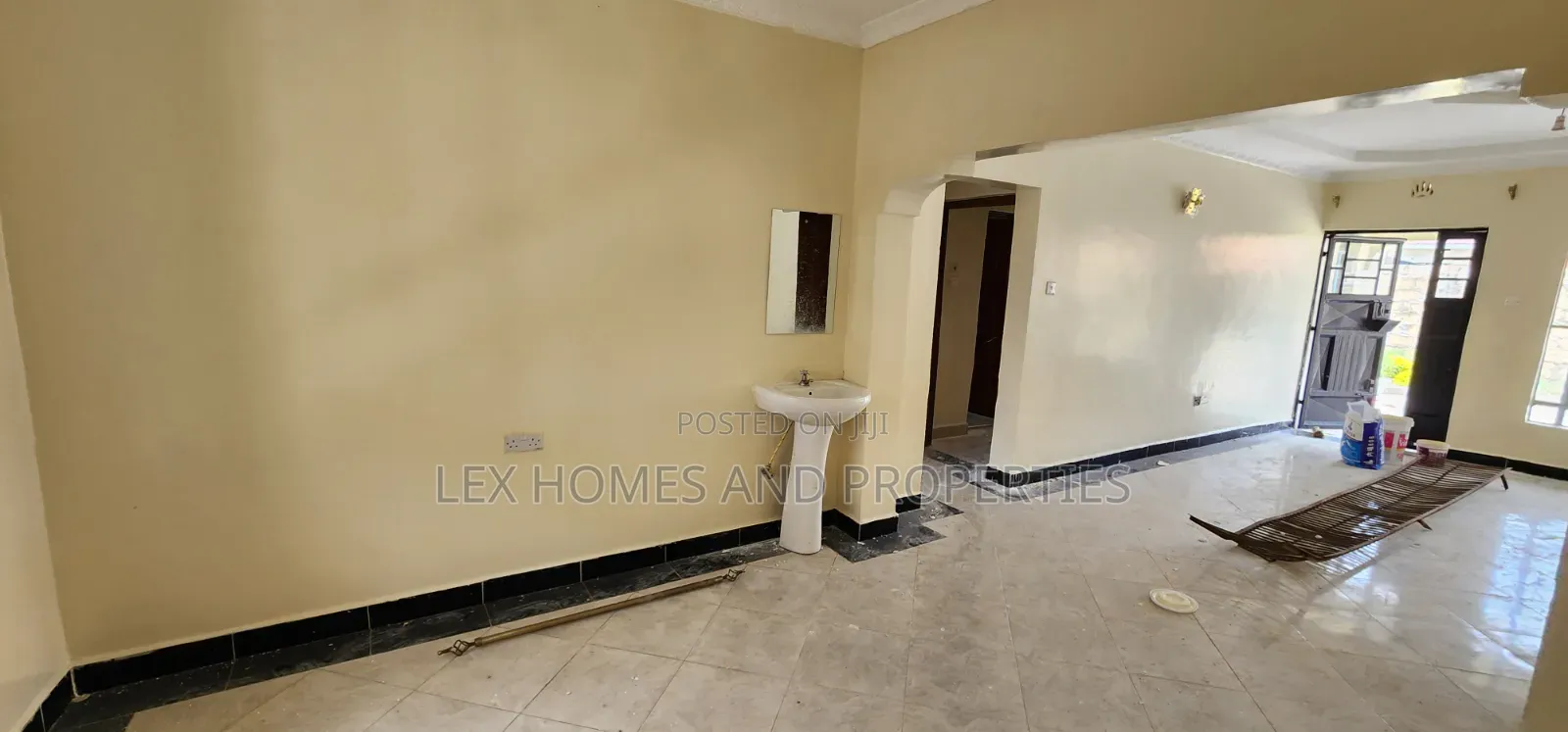 4bdrm Bungalow in Rimpa for rent