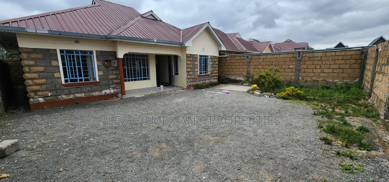 4bdrm Bungalow in Rimpa for rent