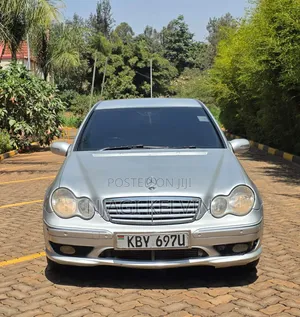 Mercedes-Benz C200 2007 Silver