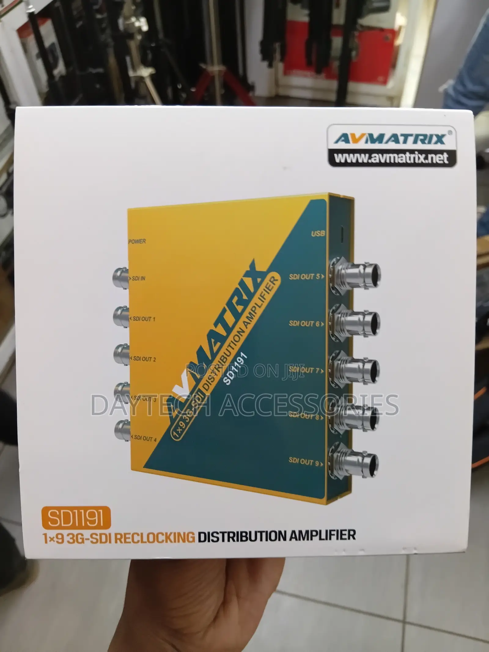 AVMATRIX 1x9 3g-Sdi Reclocking Distribution Amplifier SD1191.