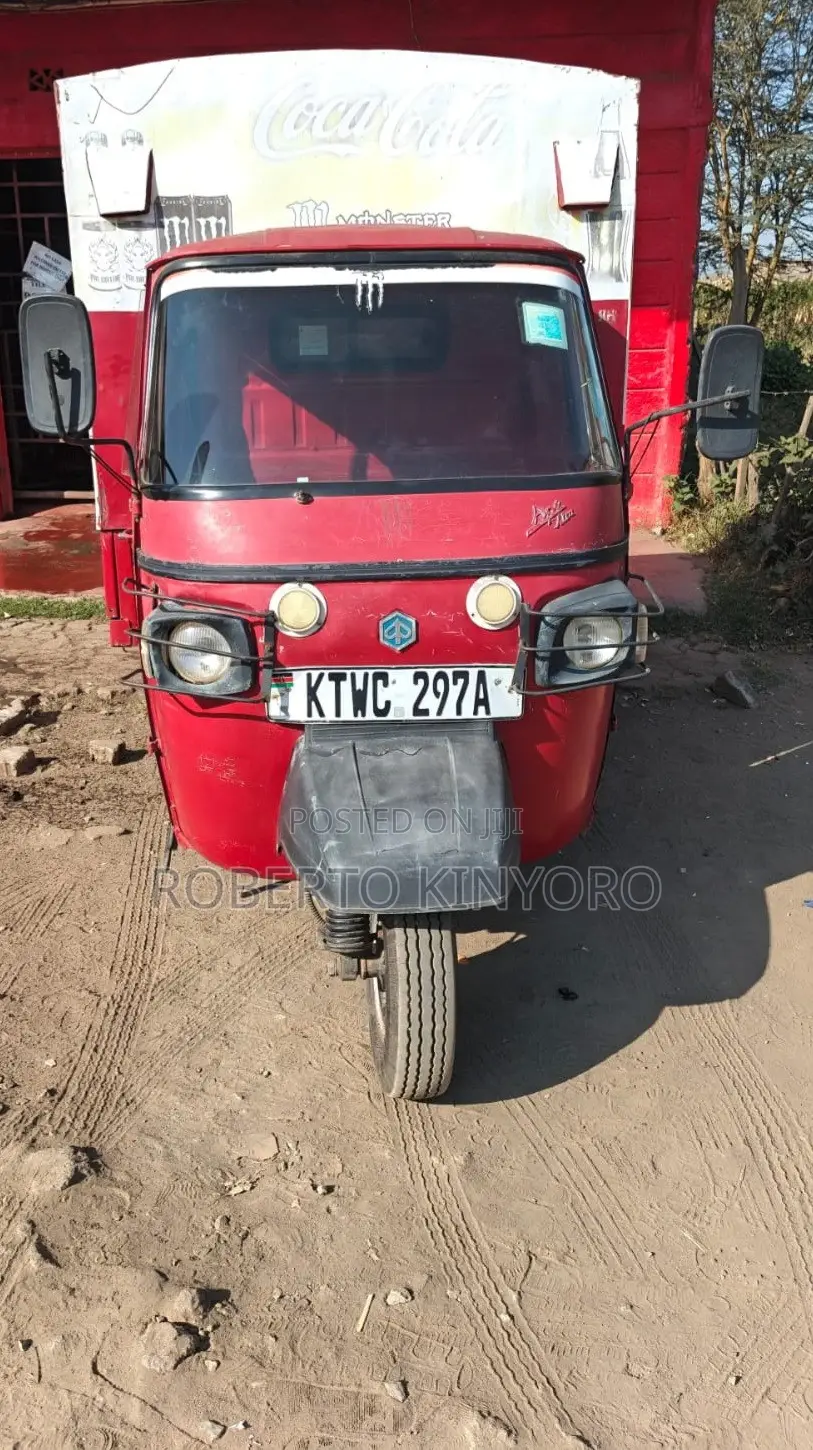 Piaggio Scooter 2019 Red