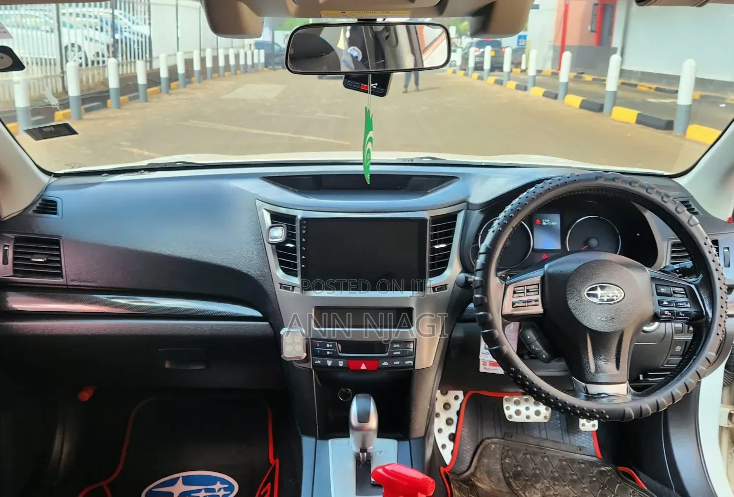 Subaru Legacy 2013 Pearl