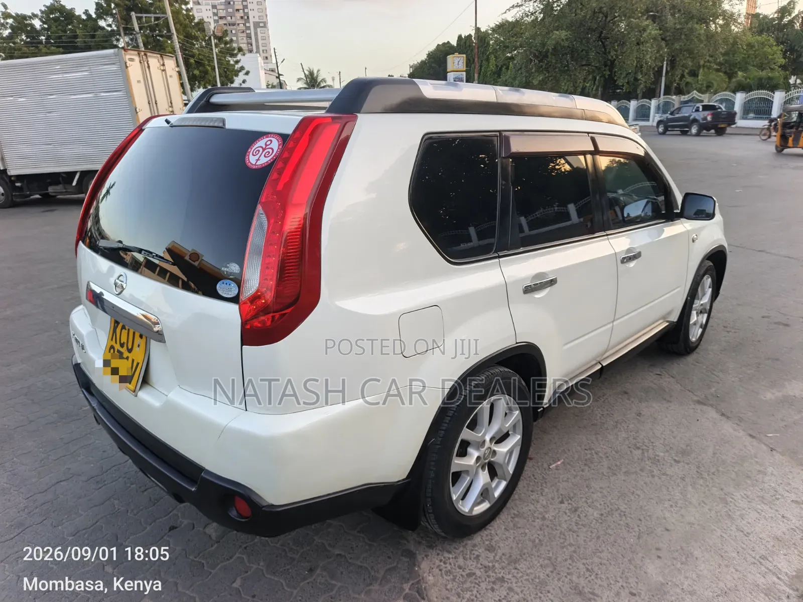 Nissan X-Trail 2012 White