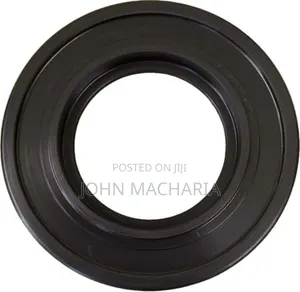 Rear Outer Axle Oil Seal for Isuzu FRR and Isuzu FRR 90