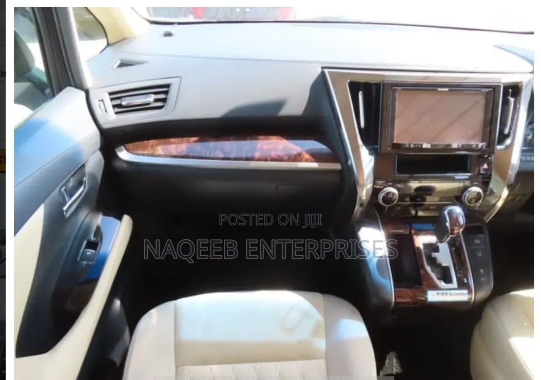 Toyota Alphard 2.5 Petrol FWD 2019 White