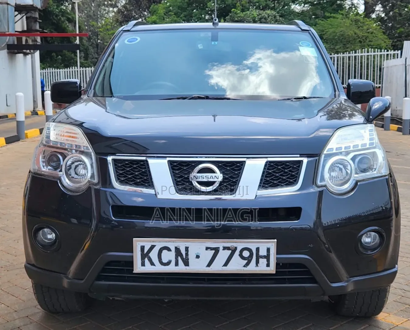 Nissan Serena 2010 Black