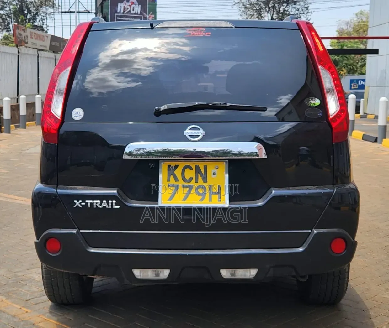 Nissan Serena 2010 Black