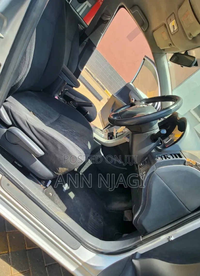 Toyota Corolla Fielder 1.8 Petrol FWD 2007 Silver