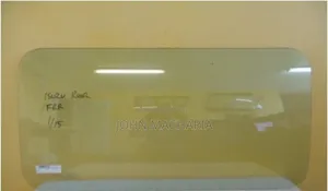 Front WindScreen for Isuzu FRR