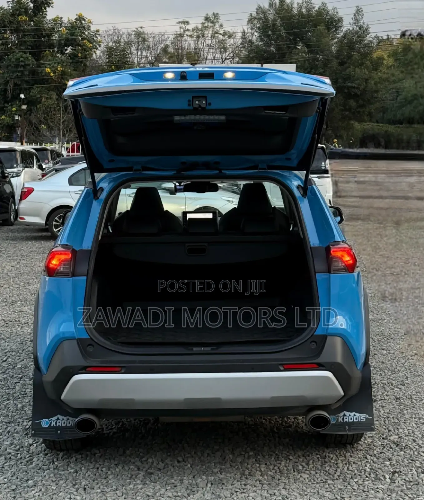 Toyota RAV4 Adventure 2021 Blue