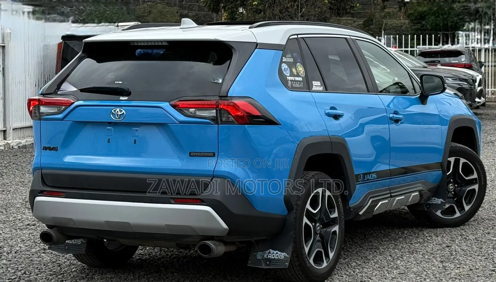 Toyota RAV4 Adventure 2021 Blue