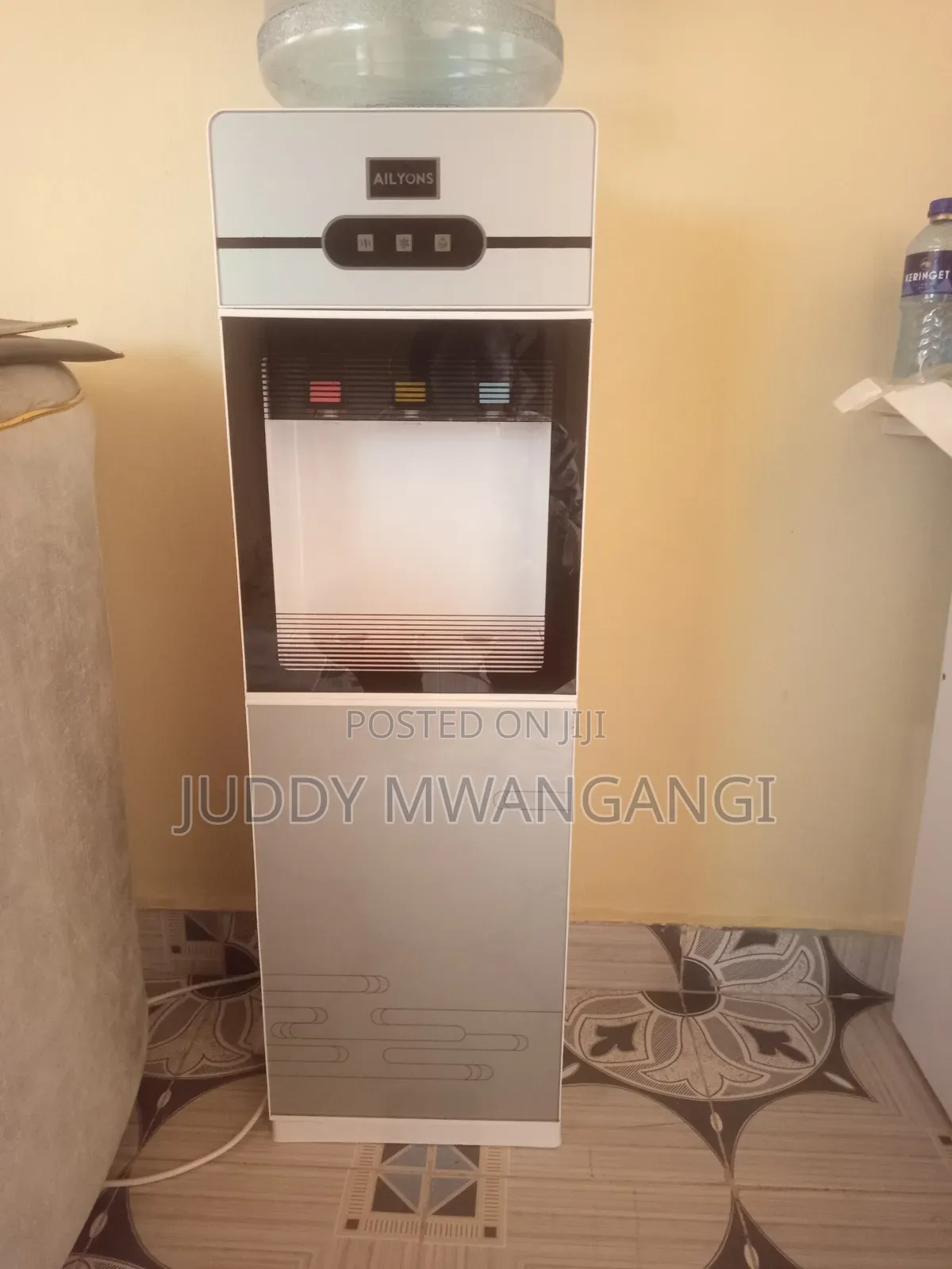 Water Dispenser