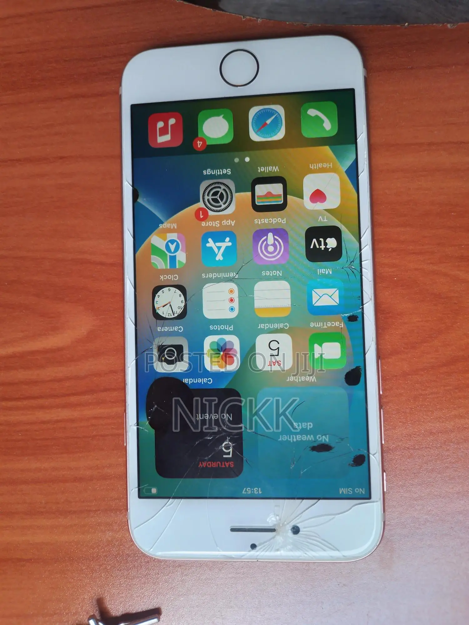 Apple iPhone 8 128 GB White