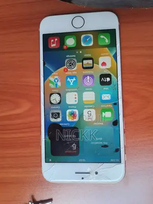Apple iPhone 8 128 GB White