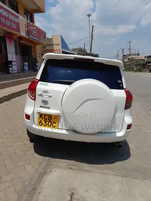 Toyota RAV4 2009 White