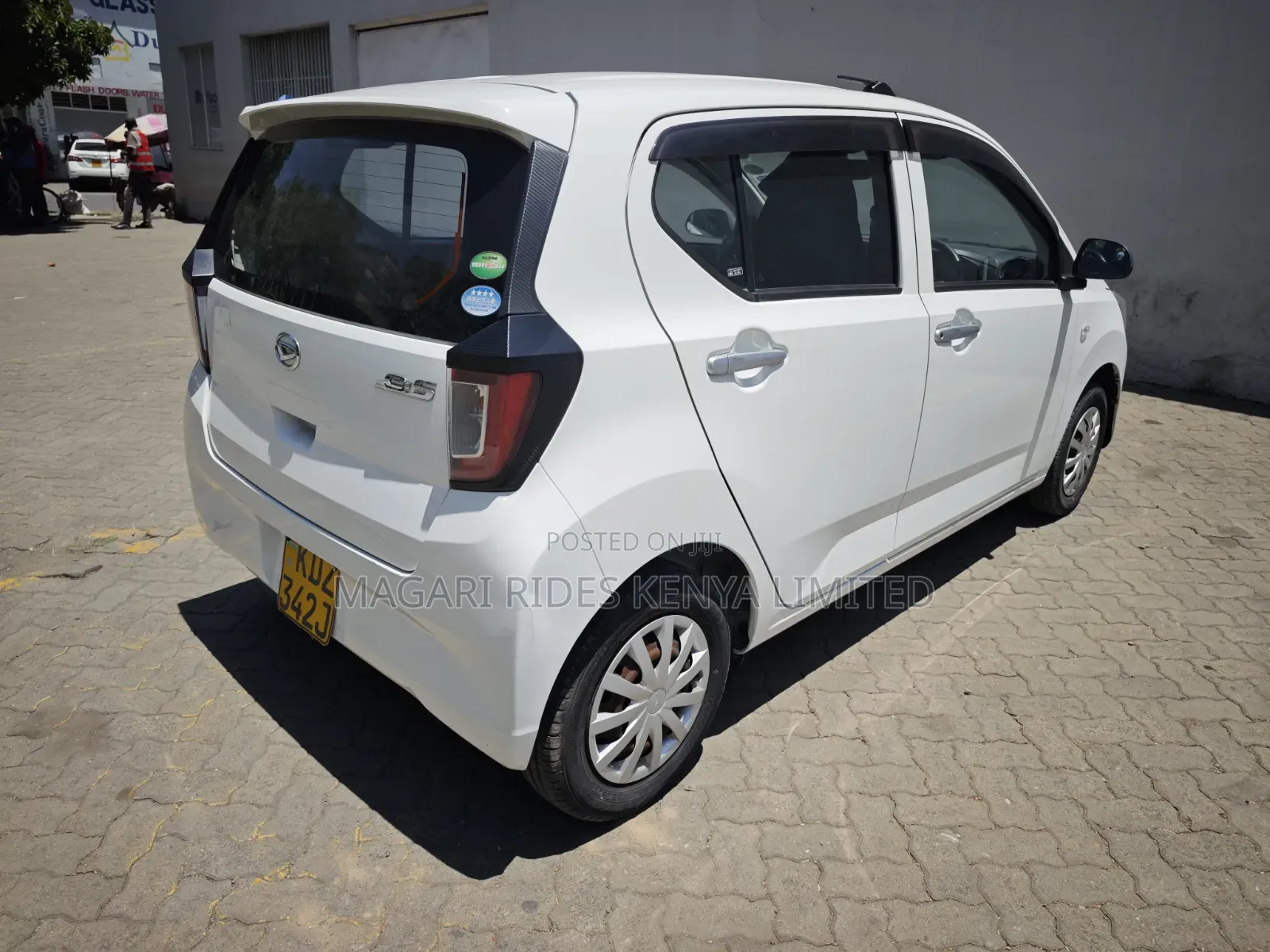 Daihatsu Mira 2019 White