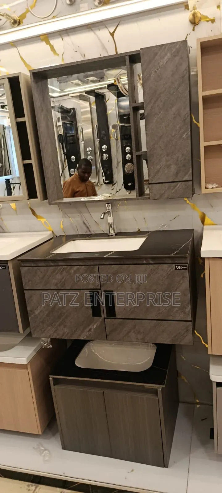 Morden Cabinet Vanity