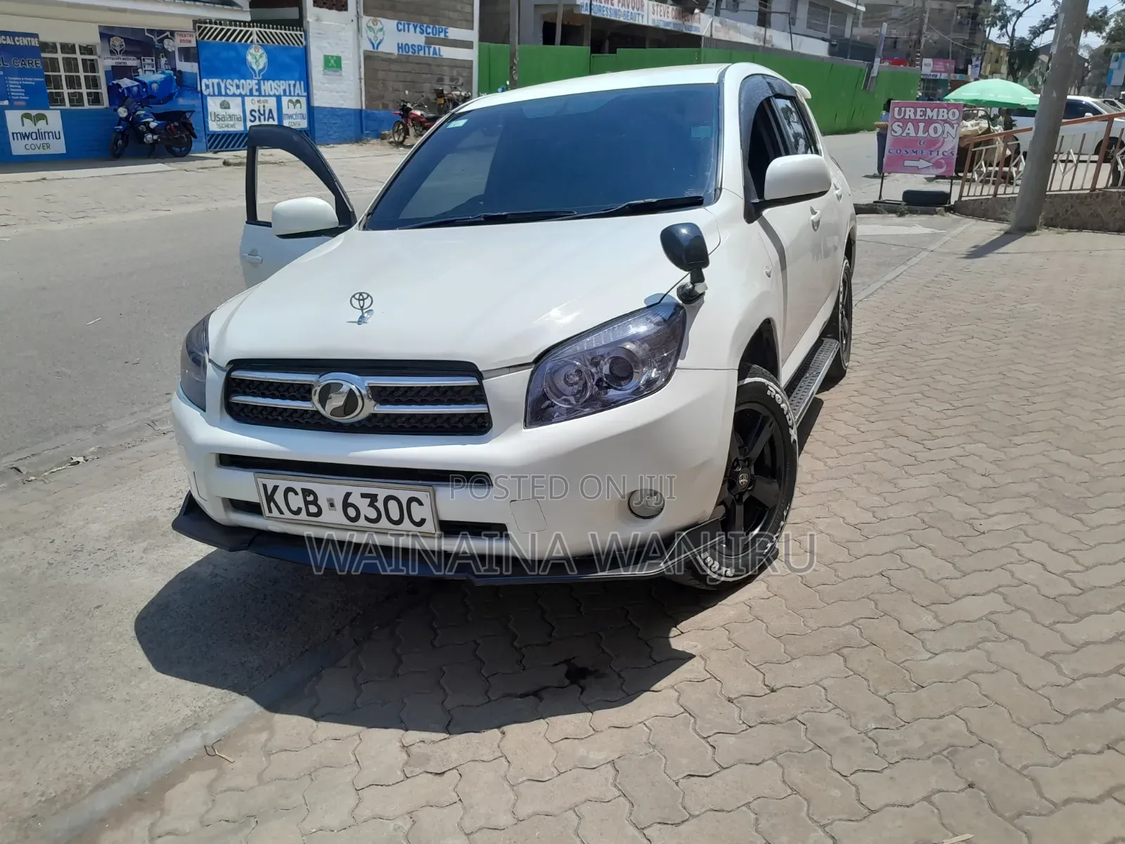 Toyota RAV4 2009 White
