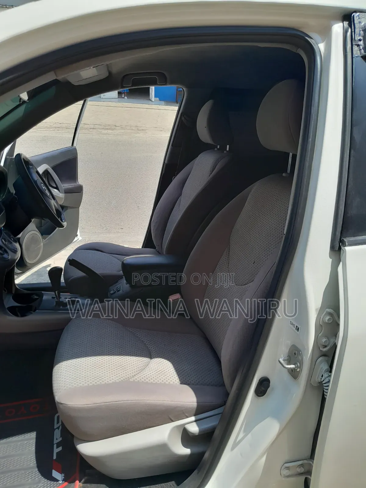 Toyota RAV4 2009 White