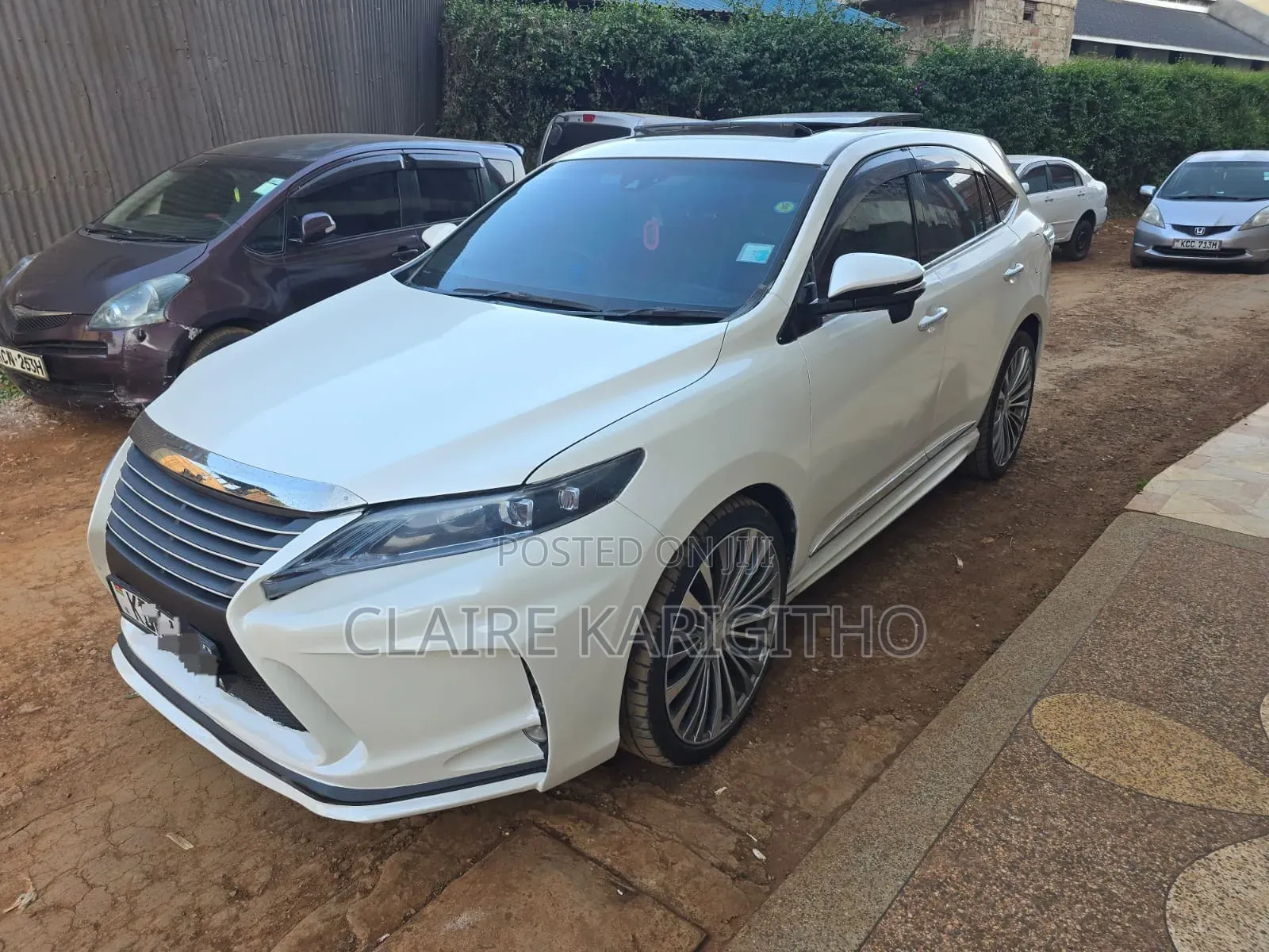 Toyota Harrier 2.0 2015 White