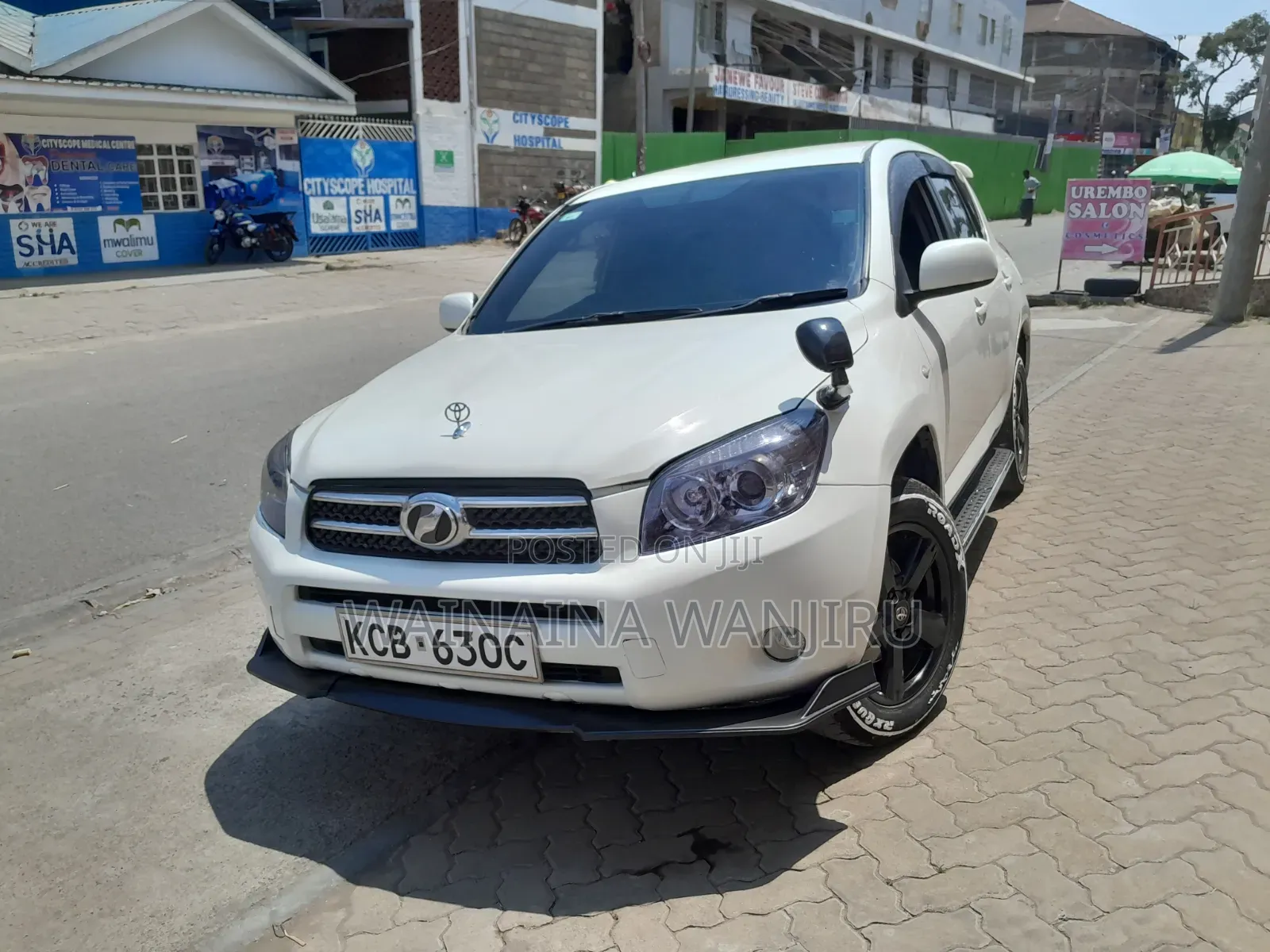 Toyota RAV4 2009 White