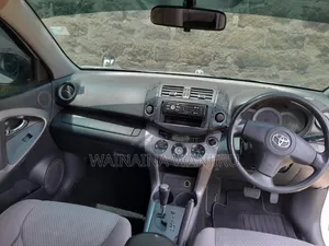 Toyota RAV4 2009 White