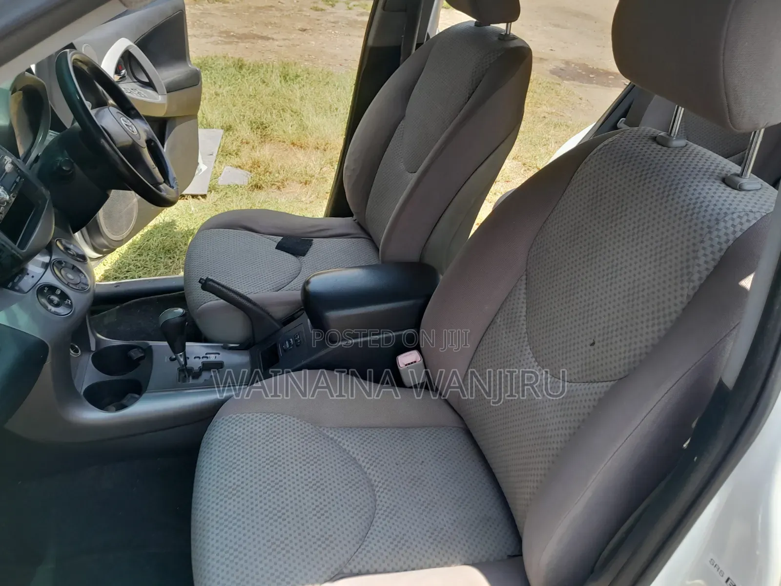 Toyota RAV4 2009 White