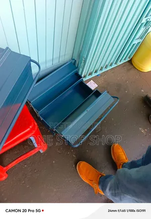 Hinged Retractable Trays Easy Access Tools Empty Tool Box