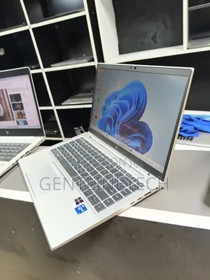 Laptop HP EliteBook 840 G8 16GB Intel Core i7 HDD 512GB