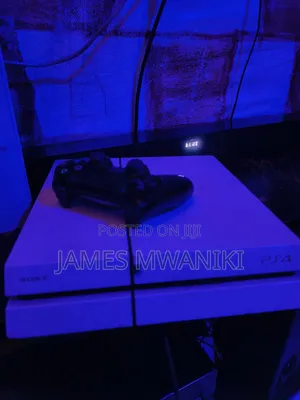 PlayStation 4 Chipped