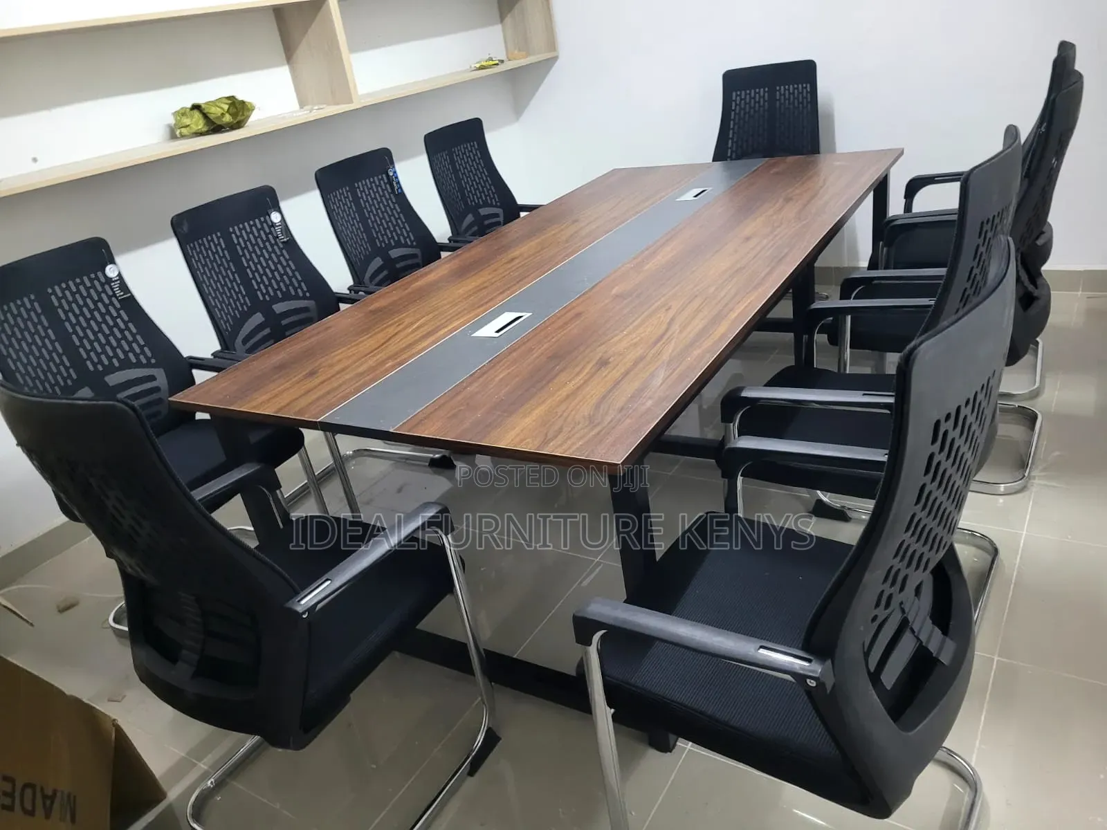 8-Seaters Boardroom Table Set