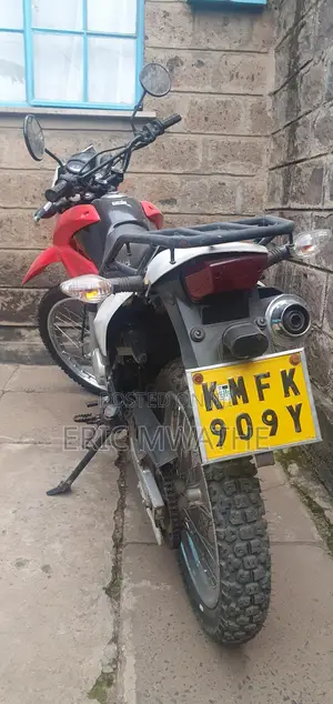 Honda XL 125 2020 Red