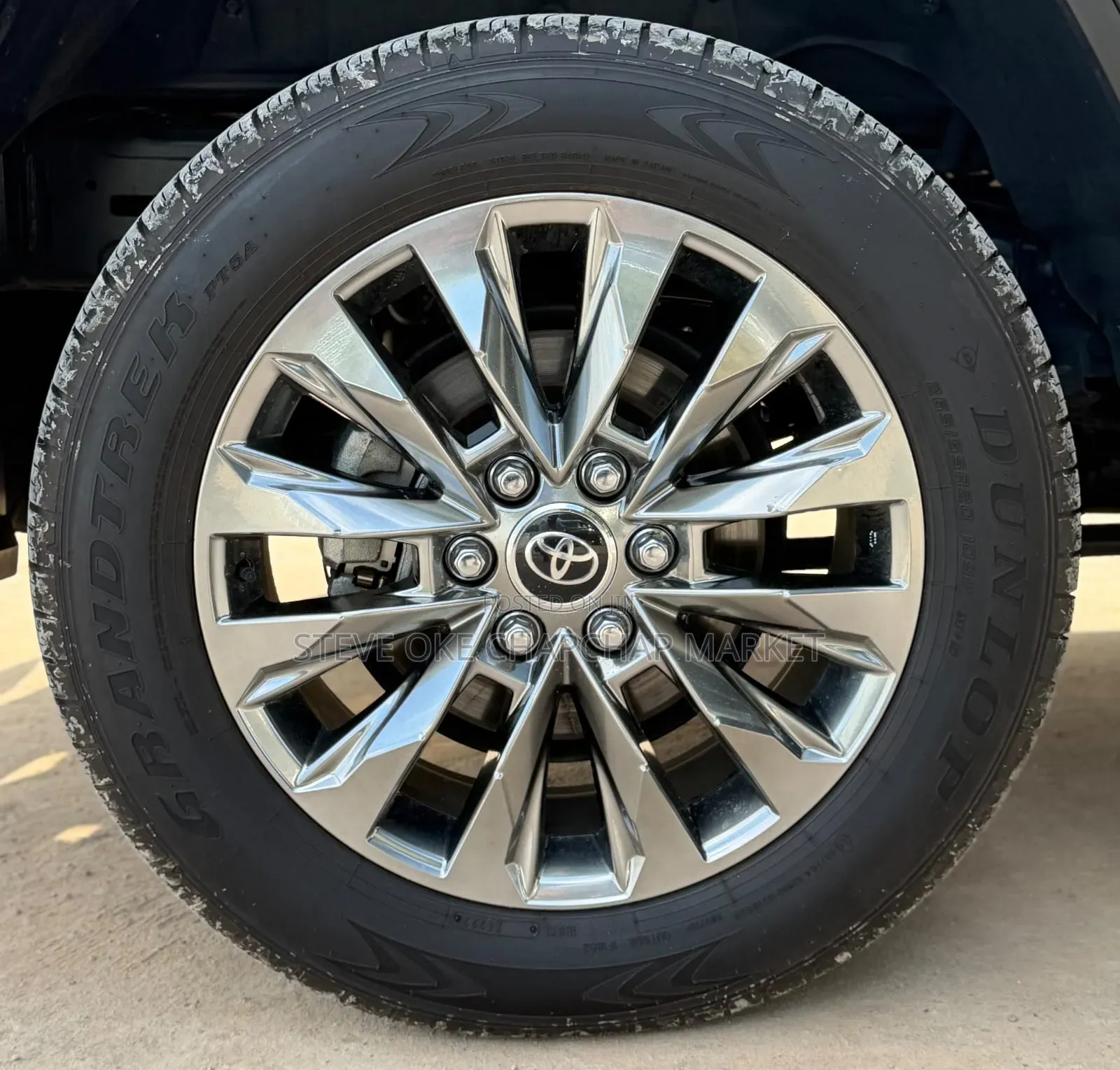 Toyota Land Cruiser LC300 2023 Burgundy