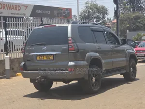 Toyota Land Cruiser Prado 2008 Gray